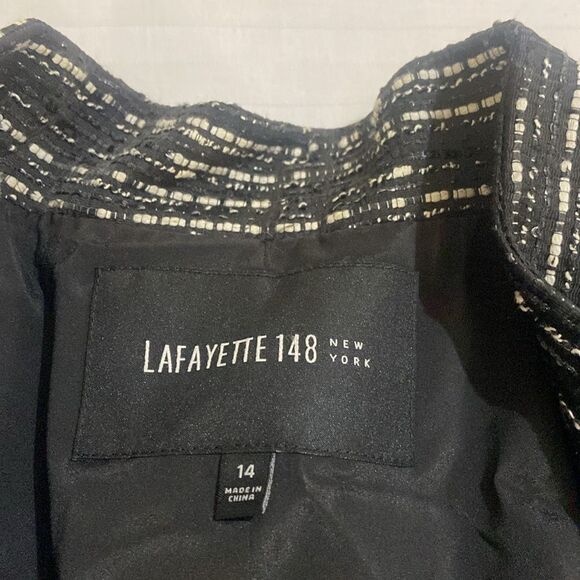 Lafayette 148 New York light weight black and white Jacket Blazer, size 14 - Picture 4 of 8